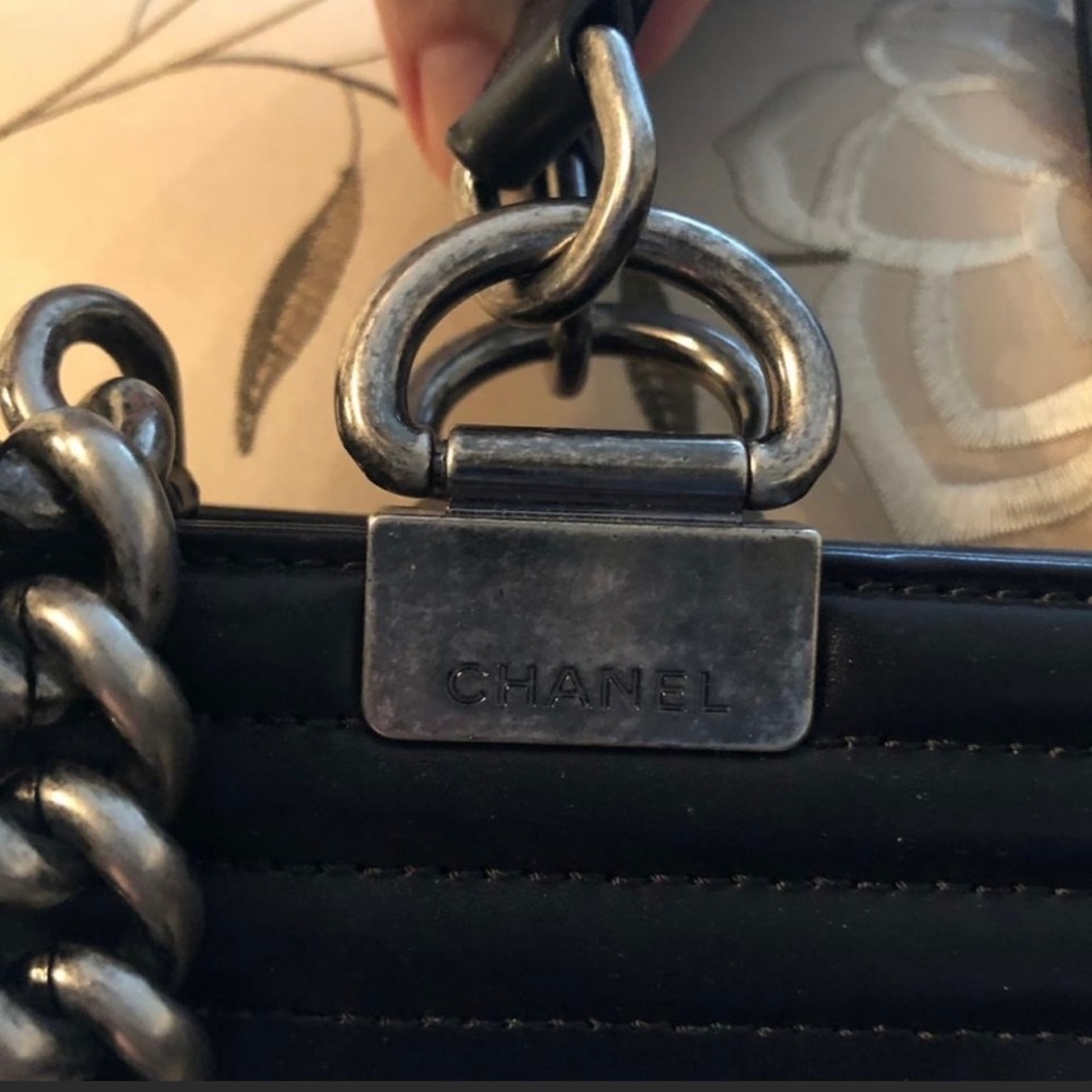 Chanel Shopper Boy Bag - Picture 9 of 16